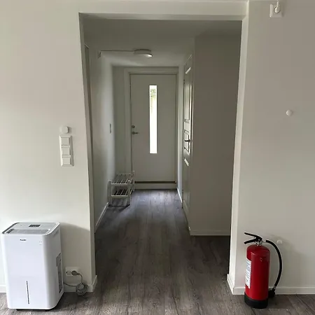Cozy In Close To The Airport